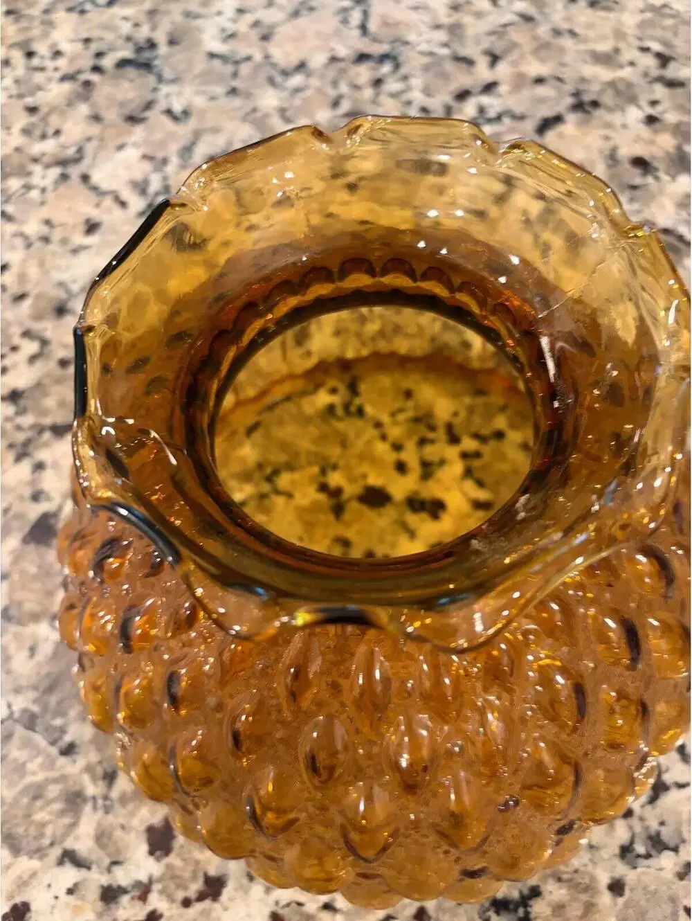 Amber Hopnail glass shade